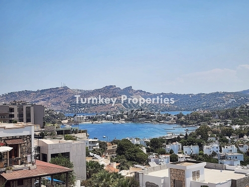 Luxury Detached Villa for Sale in Yalikavak, Bodrum: With Views of Tilkicik Cove and Yalikavak Marina, Featuring a Private Pool and Garden