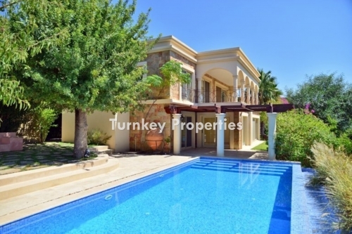 Luxury Villa for Sale in Yalikavak, Close to the Sea, Walking Distance to Yalikavak Marina, with Private Pool and Spacious Garden in Modern Design