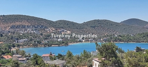 4+1 Detached Villa with Sea View for Sale in Kiyikislacik Zeytinlikuyu