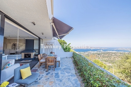 Garden Floor Apartment for Sale in Yalilavak with Award-Winning Architecture, Marina View, and Furnished