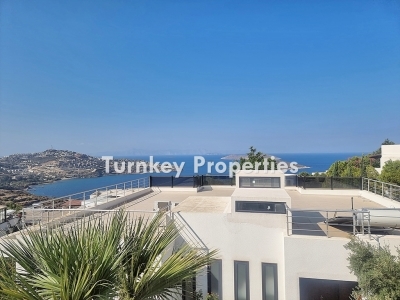 2+1 Duplex Villa with Sea View and Garden for Sale in Yalikavak