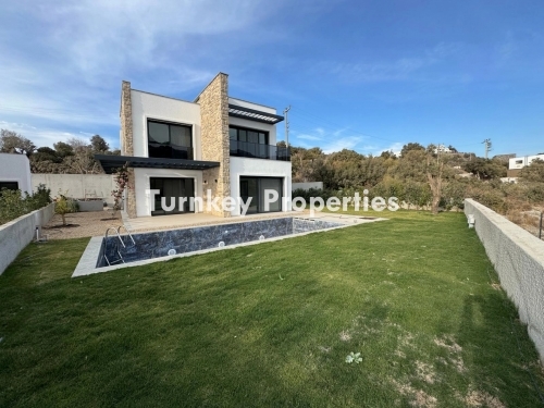 Özel Havuzlu ve Bahçeli Sıfır 3+1 Yalıkavak Satılık Villa