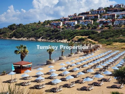 Lakeside Garden Satılık | Bodrum Adabükü'nde Flamingo Gölü Manzaralı Satılık Daire | Eşsiz Tatil Köyü Konsepti, 7/24 Güvenlik ve Sosyal İmkanlar