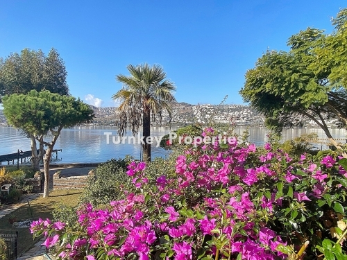 Gündoğan’da Denize Sıfır Satılık 3+1 Villa | Özel Bahçe, Merkezi Konum, Full Deniz Manzarası ve Yatırım Fırsatı