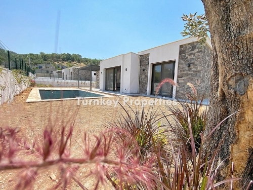 Bodrum Yalıçiftlik'te Satılık Lüks Villalar, Özel Havuzlu, Yerden Isıtma Sistemli ve Doğa ile Bütünleşik Eşsiz Yaşam Alanları